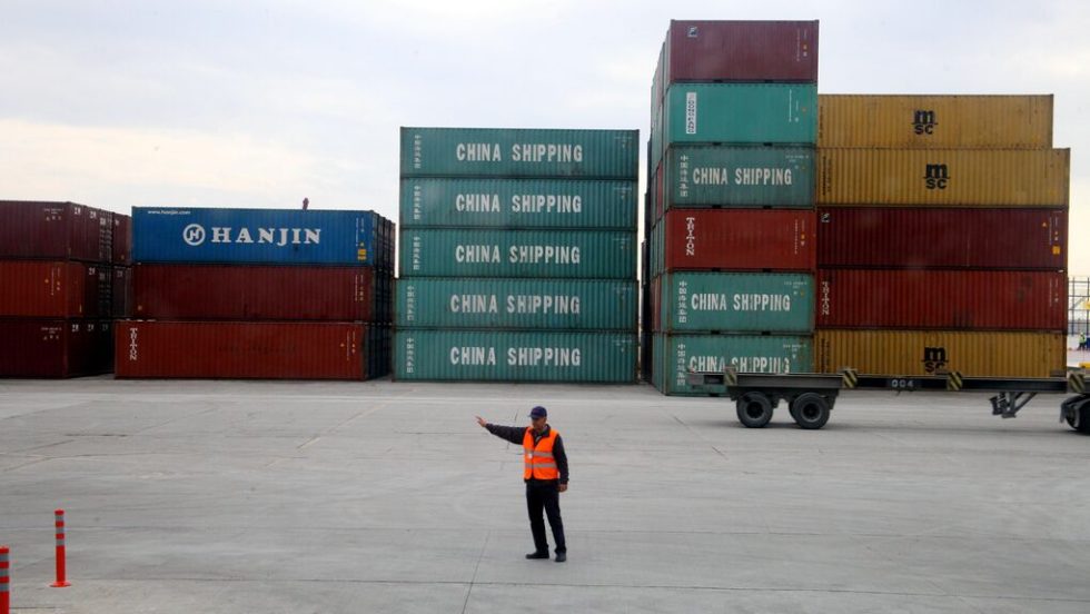 container peiraias